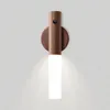 Nachtverlichting LED Hout Draadloos USB-licht Magnetische wandlampen Keukenkast Kast Slaapkamer Desktop Verplaatsingslamp Nachtkastje Verlichting