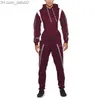 Herrspårmärke Märke Men 2set Piece Winter Hoodie Casual Zipper Jackets Sportwear + Pants Sweatshirt Sports Suit Set Kläder Mäns träningsdräkter Z230725