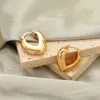 Designer européen et américain Boucles d'oreilles en cuivre métallique en forme de coeur Cadeaux de fête de mariage