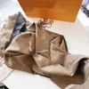 Sciarpa in cashmere di lusso da donna Scialli e impacchi caldi invernali Design con stampa a cavallo Bufanda Sciarpe coperte spesse