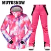 Chaquetas de esquí 30 Traje de esquí Mujer Invierno 2023 Mujer y pantalones Cálido 10k Chaqueta impermeable para mujer Ropa de snowboard 230725