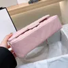 Kadın Lüks Tasarımcı Çanta Omuz Çantaları Kanal Çantası Tote Gökkuşağı İnci Toz Klasik Çift CC Gümüş Metal Donanım Zinciri Altın/Gümüş Crossbody CF Çantası