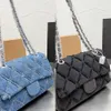 Damskie luksurysowe torby kanału designerka torba na ramię Messenger TOTE TOTE NOWA MODA Klasyczna łańcuch Clamshell Enfelope Bag dżinsy niebieskie podwójne przeplatane torba crossbody