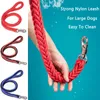 Stor hund koppeltraktion rep med tungt spänne handstickade starka hållbara nylonflätade kopplar för medelstora stora hundar mobbning L230620
