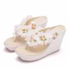 Pantoufles femmes pantoufles été blanc couleur dentelle fleur Style plages tongs plate-forme sandales à bout ouvert chaussures décontractées L230725