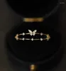 Hochzeit Ringe Luxus Weibliche Kristall Schmetterling Dünne Ring Klassische Gold Farbe Engagement Charme Weiß Zirkon Stein Für Frauen