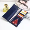 Plånböcker 2023 Högkvalitativ kohud Slim Women Wallet Kvinnlig handväska äkta läder italienska pengar Korthållare Dragare Zipper Coin
