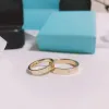 CON SCATOLA Designer anelli di lusso coppia gioielli moda uomo e donna classici tre anelli di diamanti 2 stili Regalo di anniversario Argento Oro Stile versatile