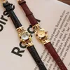 Montres pour femmes rondes en carré antique femmes chaînes de verrouillage conception moderne mode bracelet en cuir montre-bracelet à quartz romain vintage horloge 3bar 230725