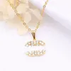 Nieuwste designer ketting hanger kettingen strass gold vergulde roestvrijstalen brief voor vrouwen bruiloft Christm sieraden geen doos 20 stijl