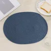 Esteiras de mesa tricotadas com isolamento oval resistente ao desgaste Almofadas espessas Suprimentos domésticos de estilo japonês