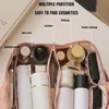 Bolsas de cosméticos Estuches Bolsa de viaje de gran capacidad Portátil de cuero para mujer Baño Lavado Kit de aseo multifuncional 230725