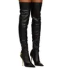 冬の有名なブランドのパドロック背の高いブーツ膝の上のつま先の黒い革は膝のブーツロゴ彫刻キーロックメタルスティレットヒールパーティードレスウェディングEU35-43