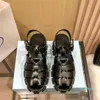 Tasarımcı Lady Deri Sandallar Kadın Sandal Balıkçı Platformu Metal Terlik Retro Plaj Loafers Yuvarlak Ayak Ayakkabıları