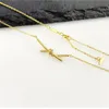 Titanstål båghalsband diamant knuten halsband kvinnor elektropläterad rosguld trend personlighet hänge benkedja kedja