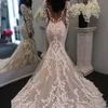 Magnifiques manches longues en dentelle appliques robes de mariée sirène robes de mariée 2018 col en V pure bouton dos trompette robes de novia279E