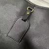 2023 Klassiska nya högkvalitativa axelväskor Totes Womens Handväskor Kvinnor Handväska Crossbody Bag Purses Leather Clutch Fashion #888