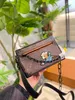 Luxe Mini Zachte Trunk Heren Schoudertas Monogrammen Portemonnee Legacy Chain Handle Crossbody Messenger Handtassen Tas Dames Designer Clutch Box Cross Body PETITE