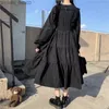 Grundläggande casual klänningar casual klänningar japanska harjuku kvinnor svart midi klänning gotisk stil hängslen bandage vintage ruffles long baggy cosplay come z230725