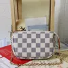 7A IM58009 Mini Pochette Accessoires Designer vintage Women Clutch Sorta Pullo Polso Croce Crovallo Bota Borsa Galletto Borsa