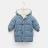 Piumino ZWY2053 Piumino per bambini Neonati maschi Giacche calde Bambino Inverno Cotone imbottito Vestiti Cappotti con cappuccio Capispalla per bambini HKD230725