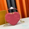 Mini sac d'amour rose rouge motif de broderie en cuir de vachette doux haut de gamme exquis et mignon sac à bandoulière une épaule pour femme essentiel pour la Saint-Valentin