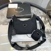 ReNylon Çanta 3 PCS Set Tasarımcı Omuz Çantaları Erkek Kadın Lüks Çantalar Zincir Hobo Cüzdanlar E birleştirici Çanta Kadın Debriyaj Çanta ABD Stok Kutusu 2023