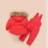 Manteau en duvet enfants hiver vers le bas vêtements ensembles à capuche col en fourrure véritable enfants doudoune bébé filles salopette chaude enfant en bas âge manteaux HKD230725