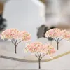 Dekorativa blommor 10 st mini Artificial Architectural Tree Model Fake Trees 6x5cm Centerpiece Sponge Cherry Blossom Prop Man