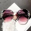 선글라스 고급 빈티지 림없는 모조 다이아몬드 패션 렌즈 태양 여성 야외 해변 안경 그라디언트 여행 액세서리 h4z6