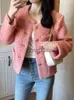 Femmes Vestes Automne Hiver 2023 Veste Courte Manteau Femmes Rose Manteaux Femmes Bureau Coréen Dames Fluffy Manteau Chaud Survêtement Femme Vestes J230726