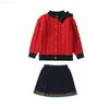 Kläduppsättningar Kläduppsättningar Spring Autumn 2023 Girls Fashion Sticked 2st Casual Sweater Coat kjol Boutique Outfits Baby Girl Winter Clothes Z230726