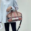 Duffel çantalar büyük kapasiteli kadın çanta moda şerit tuval deri lüks kadın üst tutamak çanta retro ofis bayan omuz