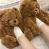 Pantoufles de styliste ours, chaussures d'intérieur, diapositives pour femmes, amusantes, animaux mignons, maison en fourrure d'hiver, pantoufles pour dames, ours en peluche Plus