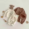 Completi di abbigliamento Completi di abbigliamento Ins vestiti invernali set di stampa di coniglio per bambini ragazzi e ragazze Pantaloni con top ispessiti in peluche Set da 2 pezzi 230213 Z230726