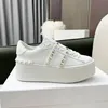 Stud Platform Sneaker Band With Studs Chaussures Femmes Blanc Spike Sneakers Fond Épais Spikes Baskets Mode Casual