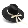 Berretti Cappello a cilindro britannico da donna Cappelli Panama da uomo Cowboy Jazz Donna di lusso Fedora Moda 2023 Copricapo elegante Nero