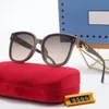 Projektanści okulary przeciwsłoneczne dla kobiet i mężczyzn Model mody Specjalne litery ochronne UV400 Big nogi podwójna rama belki luksusowy design na zewnątrz okulary przeciwsłoneczne S3506