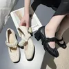 Sapatos sociais 2023 outono tendência mulheres sandálias salto médio Marie Jane Chunky Moda Lolita Bombas de marca Casual Fivela