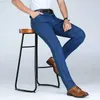 Calça jeans masculina primavera verão algodão jeans de marca famosa de alta qualidade calça reta macia tamanho grande 40 42 44 46 210318 L230726
