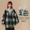 Mens Jackets Autumn College Style Plaid Hooded Jacket Män Loose Mode Womens Hoodie Woolen Tyg Male Korean Par Coat 230725