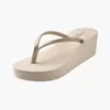 Chinelos Summer Fashion Simples Feminino Espinha de Peixe Eva Beach Sandals Sola Macia Interior Silencioso Antiderrapante Uso Doméstico