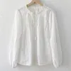 Damenblusen, Hemden, BOHO-inspirierte weiße Bluse für Damen, langärmelig, ausgehöhlte Baumwolle, Frühlings- und Sommer-Tops, Boho-Shirt mit V-Ausschnitt und Quasten, 230726