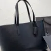 Totes Bolso de compras Saints E/W Bolso de mano en bolso de cuero de mano flexible Diseñador de lujo Shopper Tote Hombro de gran capacidad Bolso cruzado para mujer Tamaño 36-27 cm