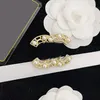 20style 18K Gold Plated Letters Brooches Women Luxury Designer Lady Crystal Pearl Brooch Pins Metal Jewelry Accessories