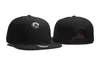 Hot Fitted mutsen Snapbacks muts Verstelbare baskball Caps All Team Logo mannen vrouwen Buitensporten Borduren Katoen plat flex zonnepet zomer mix bestellen