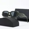 Lyxdesigner Rektangulära solglasögon Mäns och kvinnors utomhusstrand solglasögon Små ram Fashion Quality Band Box Finns i 7 färger