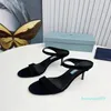 Designer -Kvinnor Sandaler Fashion Show Läder Sole High Heels Style Elegant Women's Dress Shoes 35-41