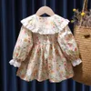 Mädchenkleider Baby Mädchen Blumen Prinzessin Kleid Frühling Herbst Koreanischer Stil Langarm Big Turn Down Kragen Kinder Mädchen Kleider Sommer 230725