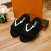 Luxury slippers women's plush slippers wool sandals women's slippers slippers wear-resistant sandals warm and comfortable slippers autumn and winter size 35-42